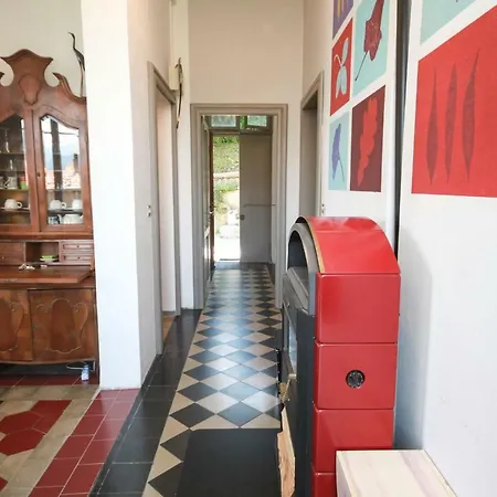Holiday home Casa Giorgio - Acquaseria, San Siro By Lovecomo